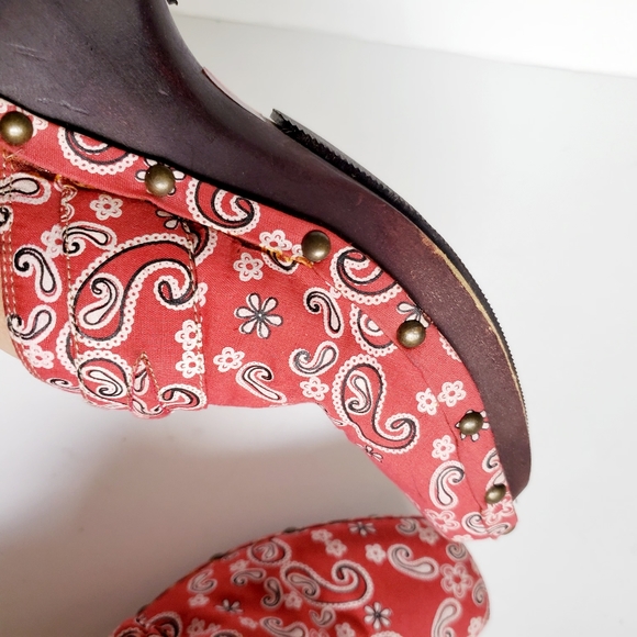 Gabriella Rocha bandana print mules sz. 8M red - Picture 10 of 11
